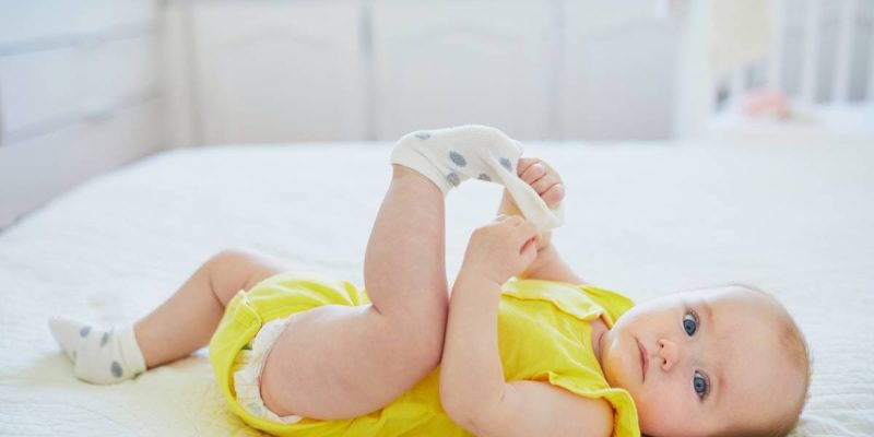 Comment habiller son bébé pour le réveillon ?