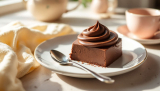 Mousse au chocolat et grossesse : plaisir coupable ou sans danger ?